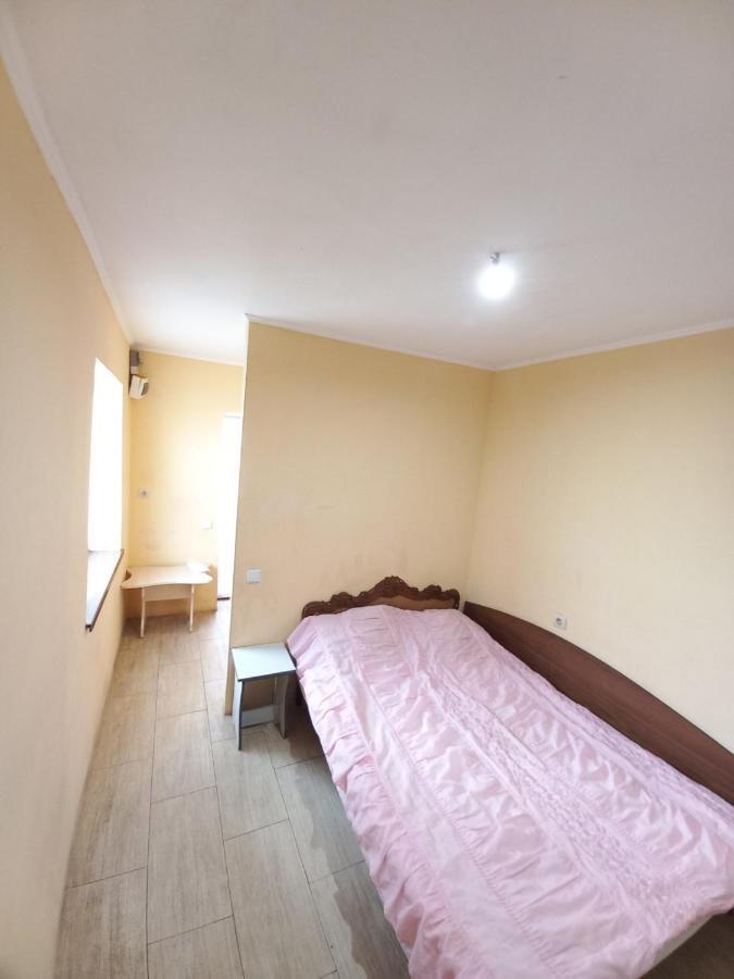 Дом С Удобствами, Возле 3 Городской Больницы Cherkasy Luaran gambar